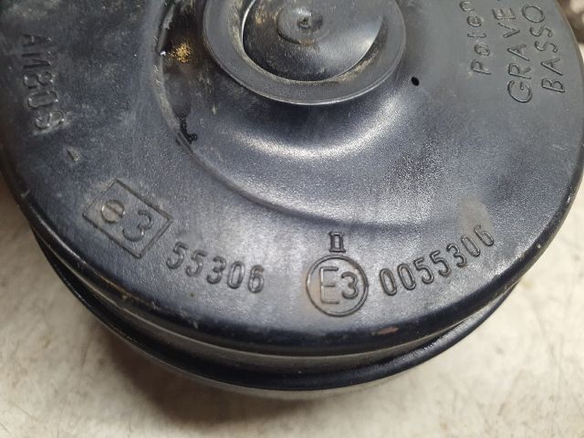 bontott LAND ROVER FREELANDER Kürt