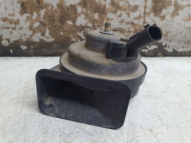 bontott LAND ROVER FREELANDER Kürt