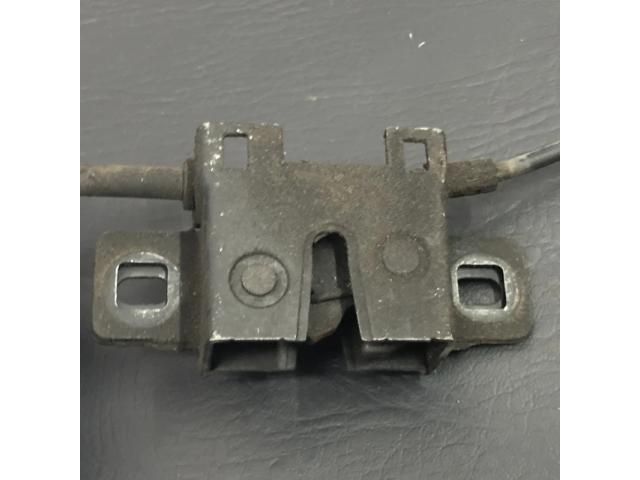 bontott LAND ROVER FREELANDER Motorháztető Nyitó Kar / Gomb