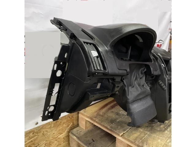 bontott LAND ROVER FREELANDER Műszerfal Héj