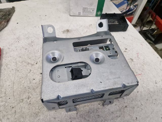 bontott LAND ROVER FREELANDER Navigációs Fejegység