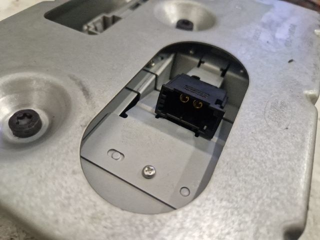 bontott LAND ROVER FREELANDER Navigációs Fejegység