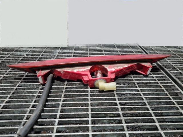 bontott LAND ROVER FREELANDER Pótféklámpa