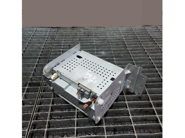 bontott LAND ROVER FREELANDER Rádió / CD