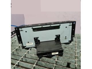 bontott LAND ROVER FREELANDER Rádió / CD