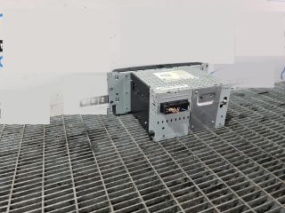 bontott LAND ROVER FREELANDER Rádió / CD