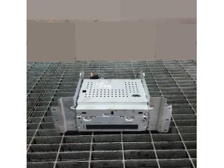 bontott LAND ROVER FREELANDER Rádió / CD