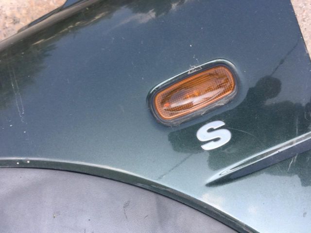 bontott LAND ROVER FREELANDER Sárvédő Irányjelző (Pozíciófüggetlen)