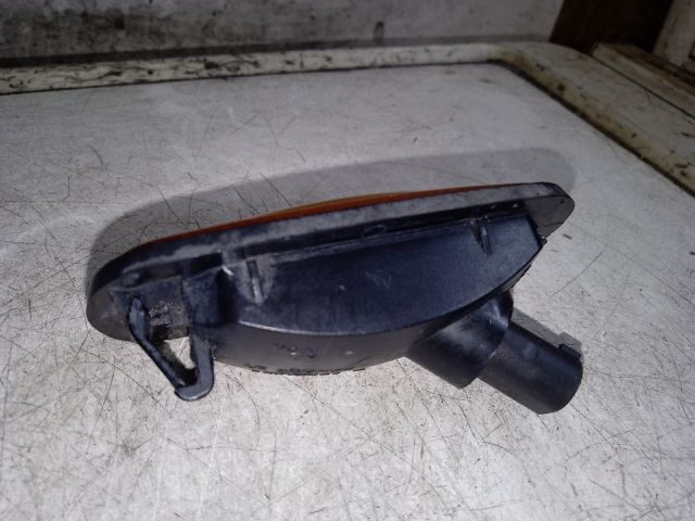 bontott LAND ROVER FREELANDER Sárvédő Irányjelző (Pozíciófüggetlen)