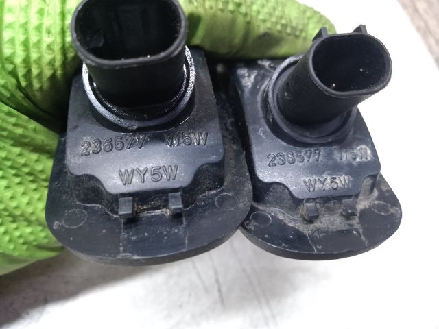 bontott LAND ROVER FREELANDER Sárvédő Irányjelző (Pozíciófüggetlen)