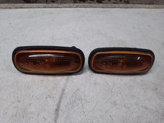 bontott LAND ROVER FREELANDER Sárvédő Irányjelző (Pozíciófüggetlen)