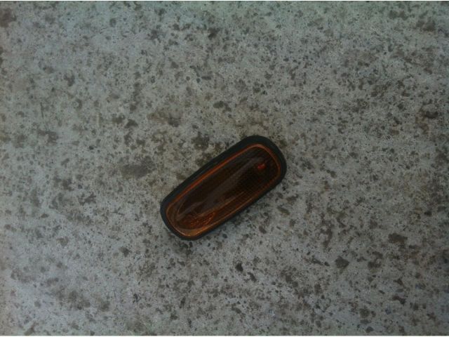 bontott LAND ROVER FREELANDER Sárvédő Irányjelző (Pozíciófüggetlen)