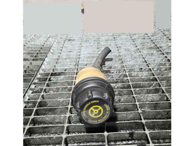 bontott LAND ROVER FREELANDER Szervóolaj Tartály