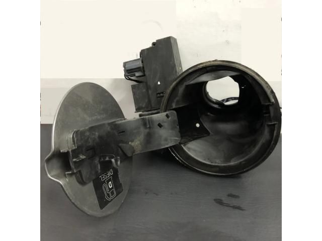 bontott LAND ROVER FREELANDER Tankajtó