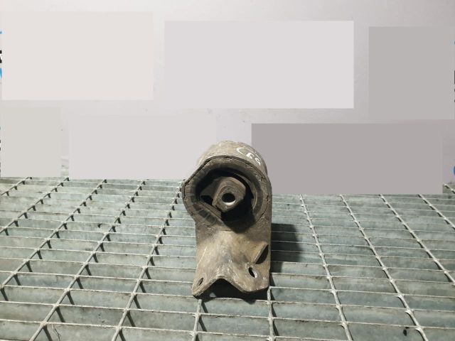 bontott LAND ROVER FREELANDER Tartó Bak