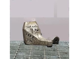 bontott LAND ROVER FREELANDER Tartó Bak