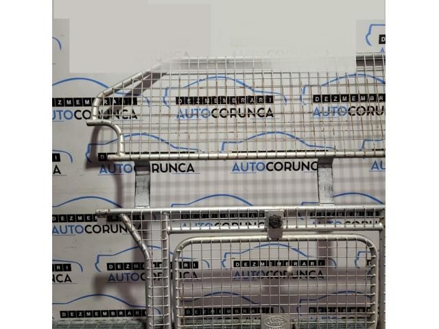 bontott LAND ROVER FREELANDER Térelválasztó