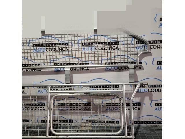 bontott LAND ROVER FREELANDER Térelválasztó