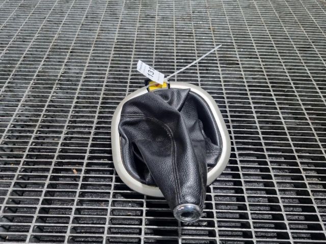 bontott LAND ROVER FREELANDER Váltószoknya