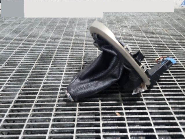 bontott LAND ROVER FREELANDER Váltószoknya