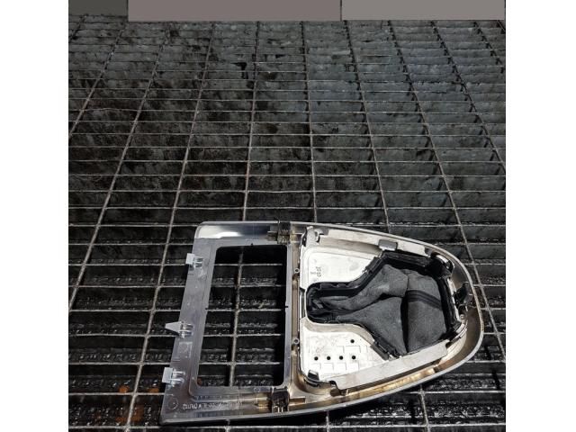 bontott LAND ROVER FREELANDER Váltószoknya