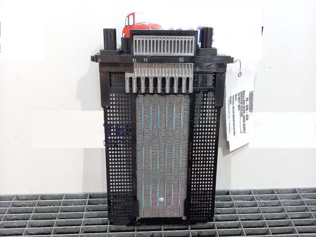 bontott LAND ROVER RANGE ROVER Fűtőradiátor