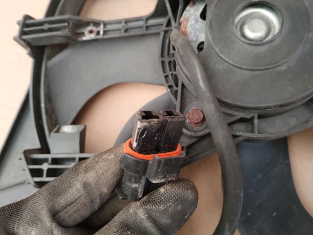 bontott LAND ROVER RANGE ROVER Hűtő Ventilátor(ok), Radiátor(ok) Szett