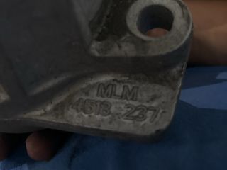 bontott LAND ROVER RANGE ROVER Motor Tartó Bak (Fém)