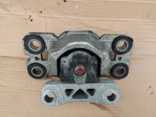 bontott LAND ROVER RANGE ROVER Motor Tartó Bak (Fém)