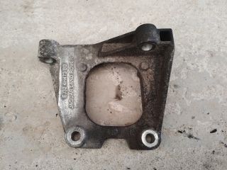 bontott LAND ROVER RANGE ROVER Motor Tartó Bak (Fém)