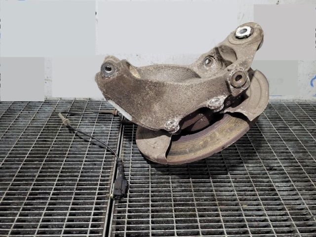 bontott LAND ROVER RANGE ROVER Bal hátsó Csonkállvány