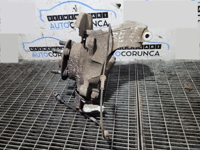 bontott LAND ROVER RANGE ROVER Jobb első Csonkállvány