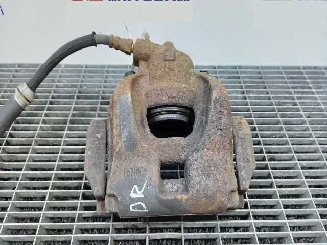 bontott LAND ROVER RANGE ROVER Jobb első Féknyereg Munkahengerrel