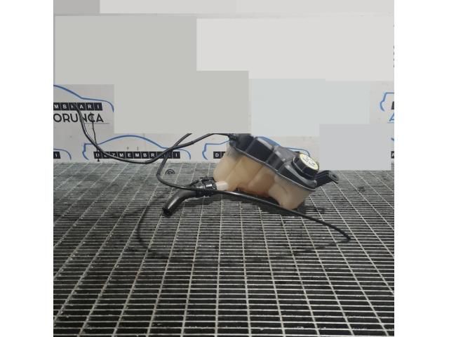 bontott LAND ROVER RANGE ROVER Kiegyenlítő Tartály