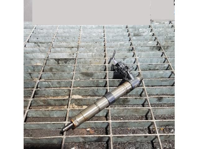 bontott LAND ROVER RANGE ROVER Porlasztó (1 db)