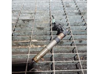 bontott LAND ROVER RANGE ROVER Porlasztó (1 db)