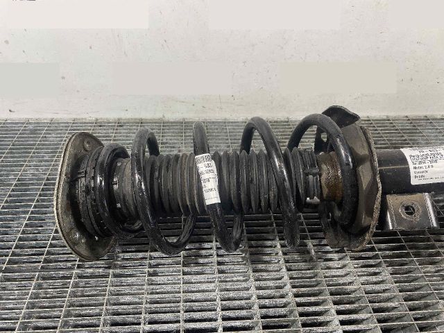 bontott LAND ROVER RANGE ROVER Első Rugó