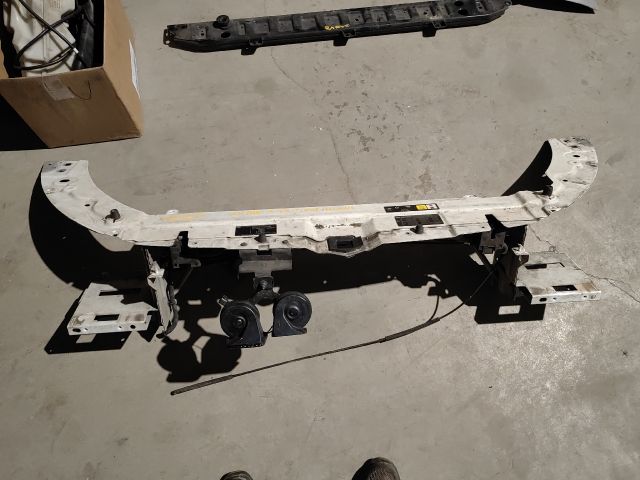 bontott LAND ROVER RANGE ROVER Homlokfal (Üres lemez)