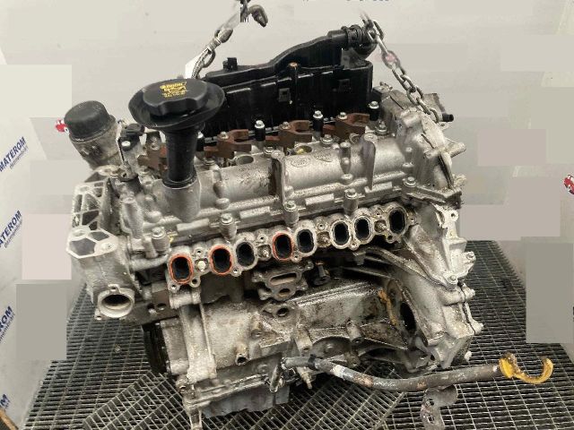 bontott LAND ROVER RANGE ROVER Motor (Fűzött blokk hengerfejjel)