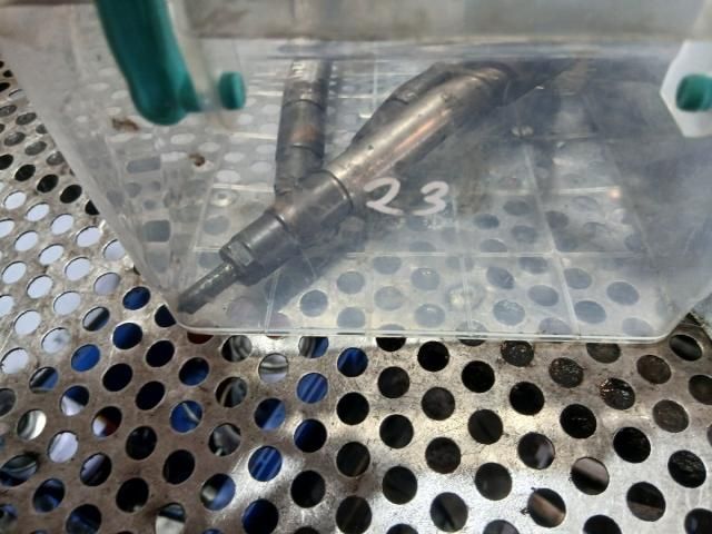 bontott LAND ROVER RANGE ROVER Porlasztó (1 db)