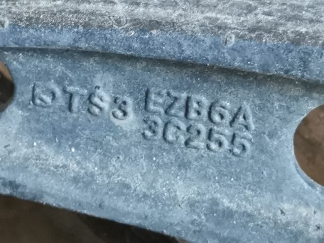 bontott LAND ROVER RANGE ROVER Bal első Alsó Hátsó Lengőkar