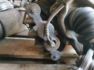 bontott LAND ROVER RANGE ROVER Bal első Féknyereg Munkahengerrel