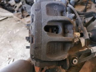 bontott LAND ROVER RANGE ROVER Bal első Féknyereg Munkahengerrel