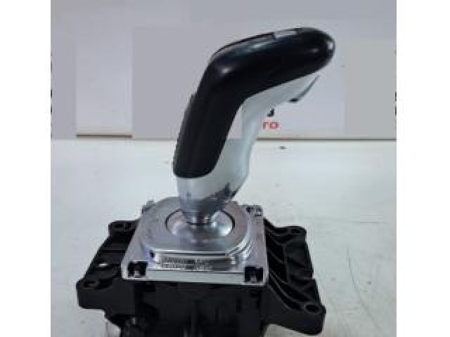 bontott LAND ROVER RANGE ROVER Váltó Kulissza