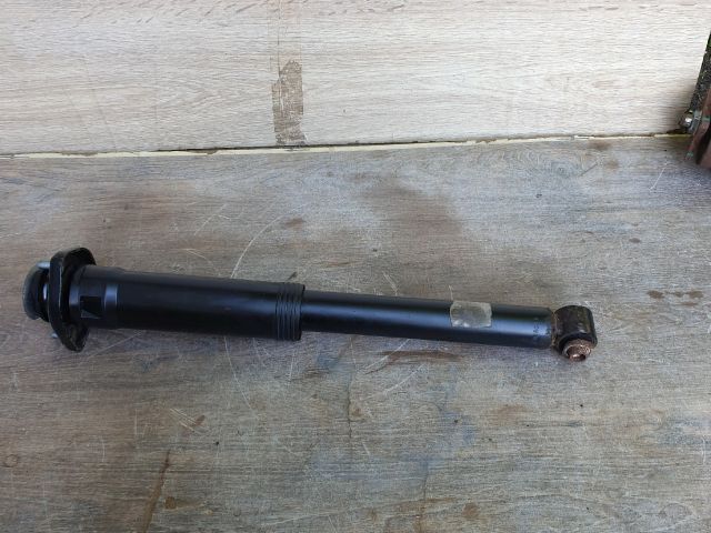 bontott LAND ROVER RANGE ROVER Jobb hátsó Lengéscsillapító