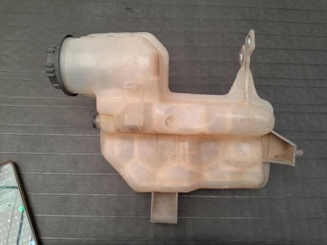 bontott LAND ROVER RANGE ROVER Kiegyenlítő Tartály