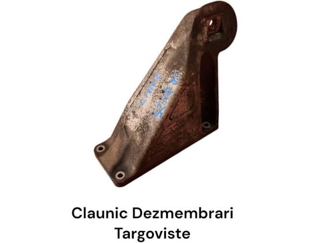 bontott LAND ROVER RANGE ROVER Motor Tartó Bak (Fém)