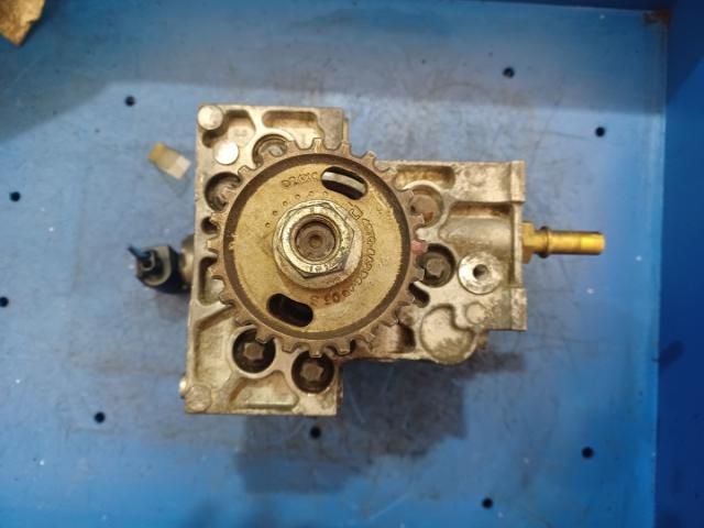 bontott LAND ROVER RANGE ROVER Nagynyomású Szivattyú