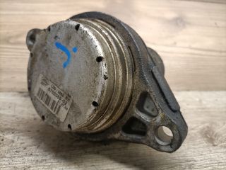 bontott LAND ROVER RANGE ROVER Motor Tartó Bak Jobb