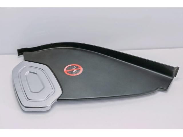 bontott LAND ROVER RANGE ROVER Alsó Műszerfal Burkolat